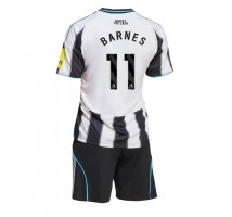 Newcastle United Harvey Barnes #11 Koszulka Podstawowa dzieci 2025-26 Krótki Rękaw (+ krótkie spodenki)